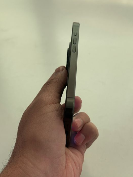 Iphone 15 Pro 256 Gb simkartali