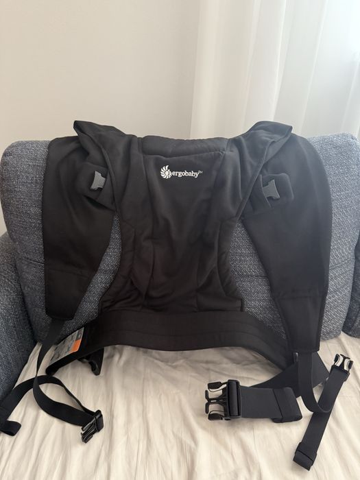Эргорюкзак Ergobaby Embrace (черный)