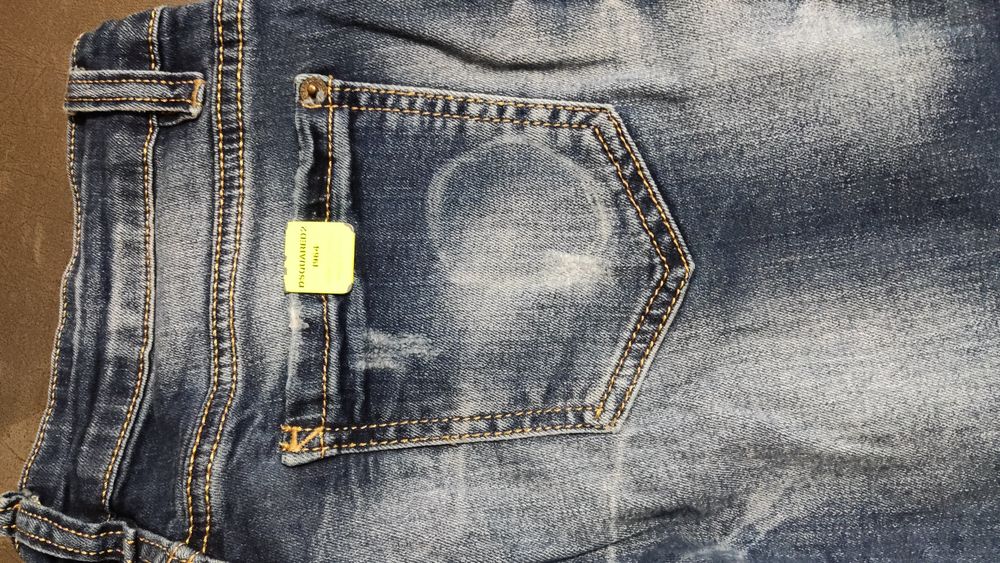 Дамски дънкови панталони 3/4 и 7/8 Dsquared 2,Lee