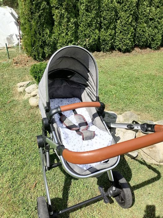 Бебешка количка Moni 3 in 1 с дъждобран