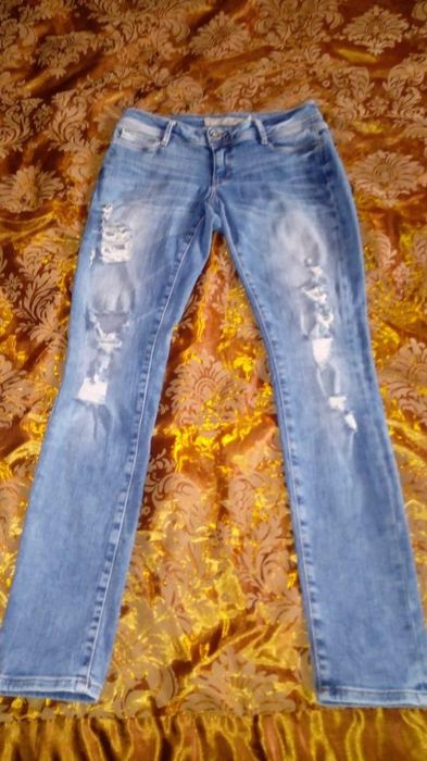 Джинсы для модниц