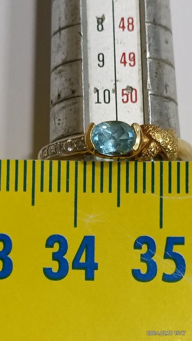 Vind inel din aur 18kt cu aquamarine și diamante