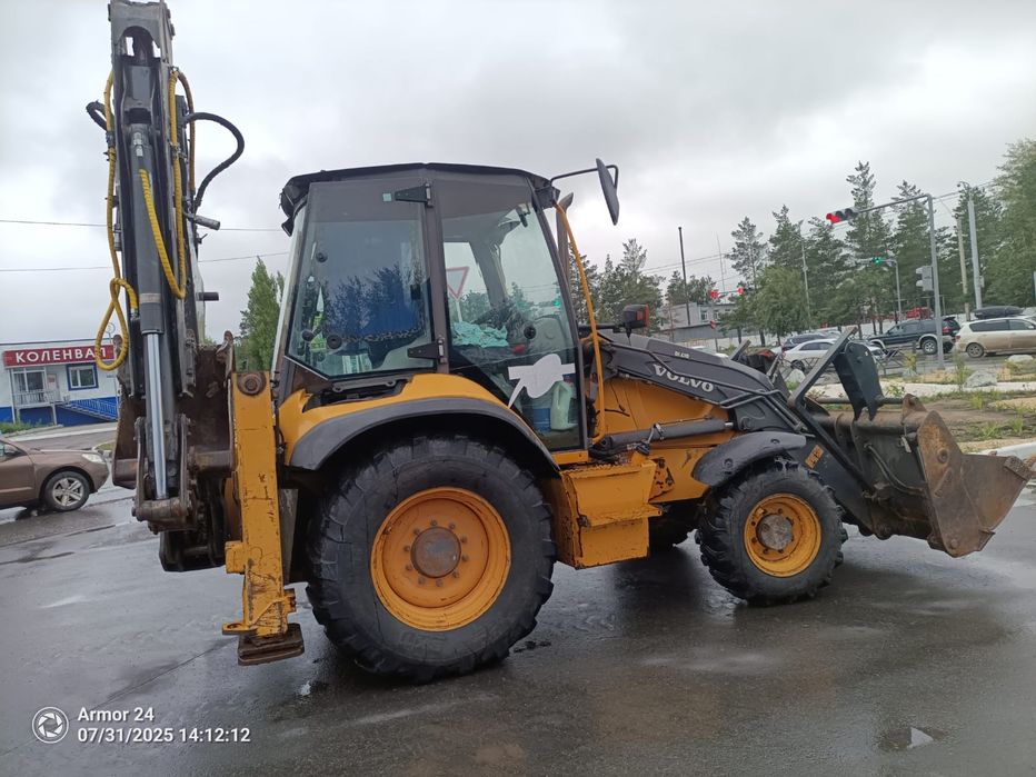 Услуги экскаватора погрузчика