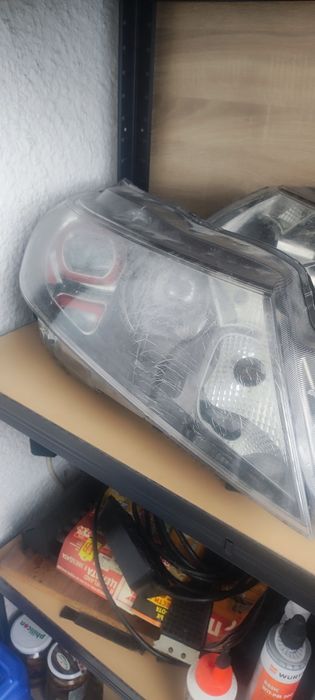 Предни Фарове на Витара