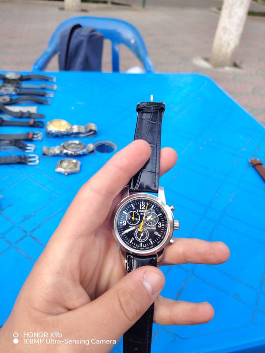 Qo'l soatlari. Rabochchi!