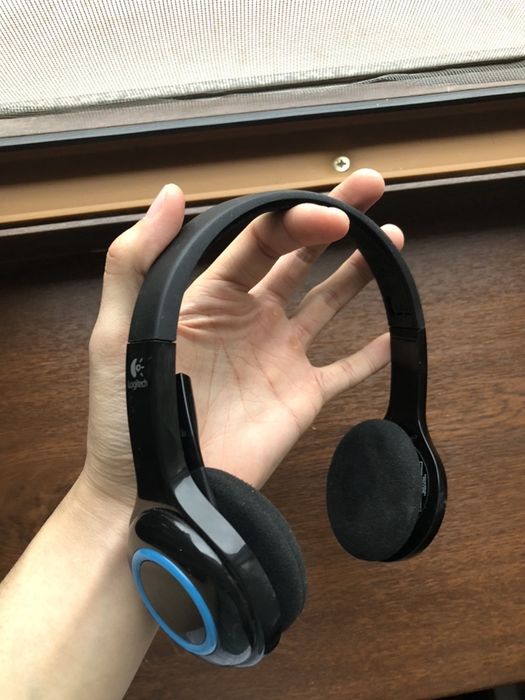 Продам Беспроводные Наушники Logitech Wireless H600