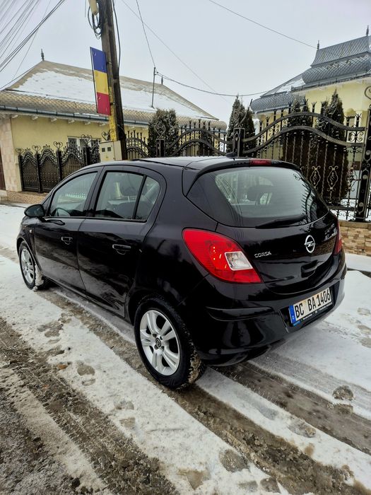Opel Cosra model 2014 mot 1.3 CDTI 100 cp Euro 5