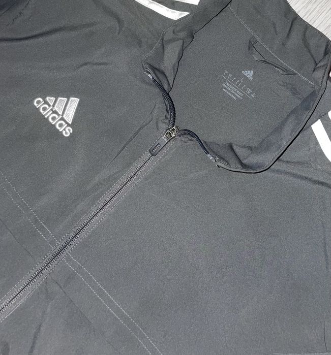 Adidas ветровка-размер L