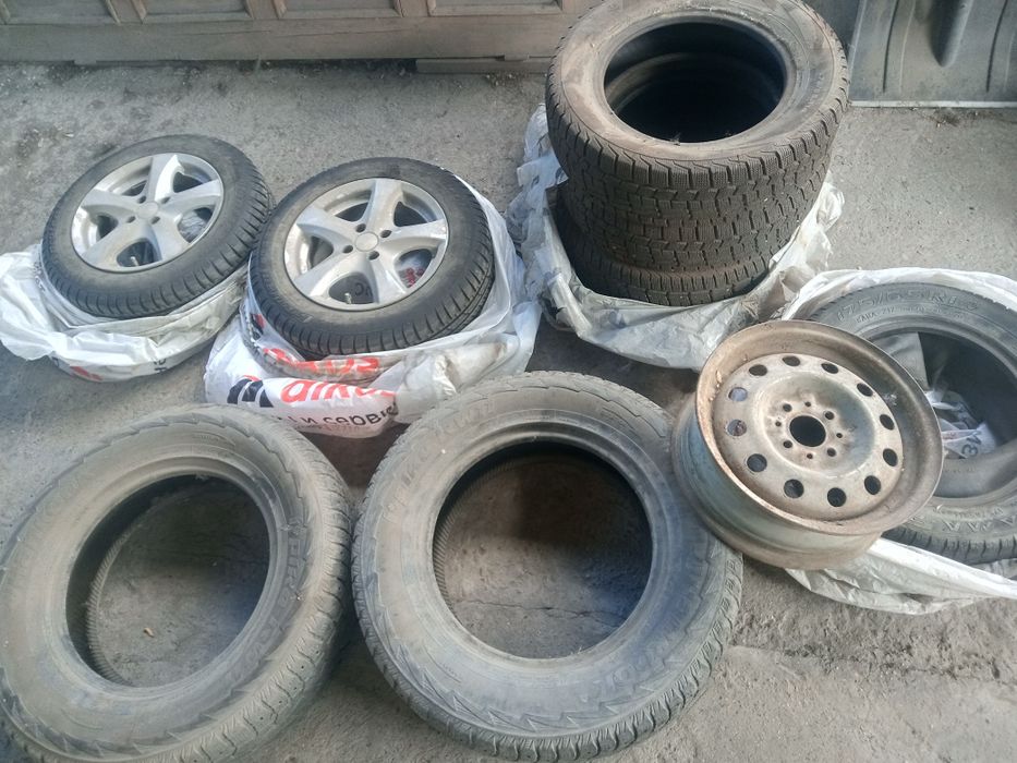 Продам шины с дисками