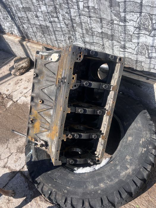 Блок от камаза обычный