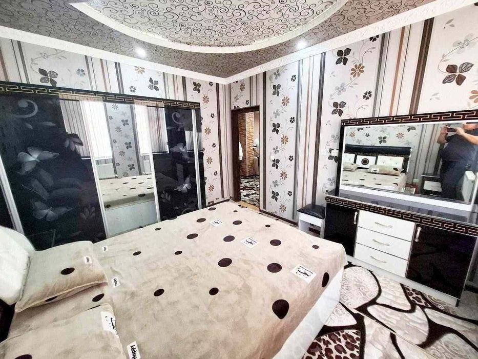 Shayxontohur gangada 4 xonali kvartira oilaga