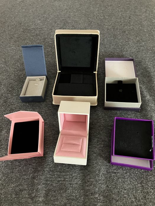 Коробочки для подарков