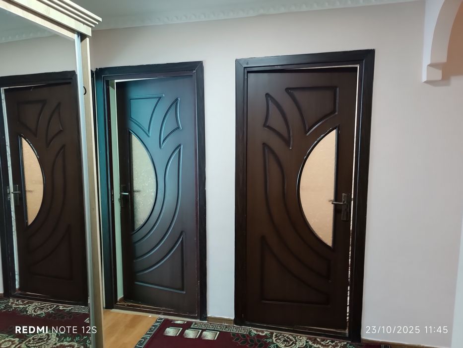 3 хонали уй шошилинч равишда сотилади