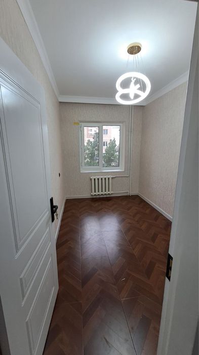 Своя. Срочно сдаётся на Лисунова1.  2/3 ком кв Метро 4 бекат