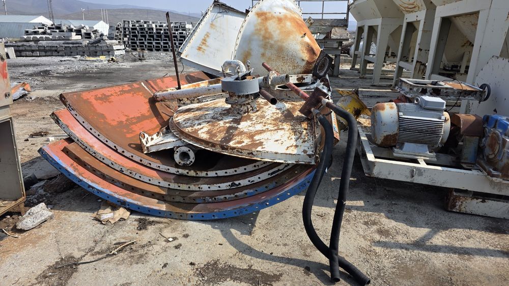 Силос для цемента 150т (115 куб)