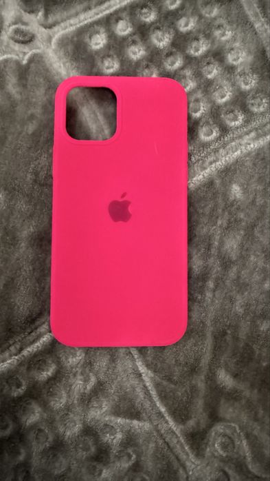 chexol iPhone 12/12pro/narxi kelishiladi