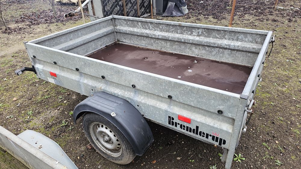 Remorca Brenderup 500 kg