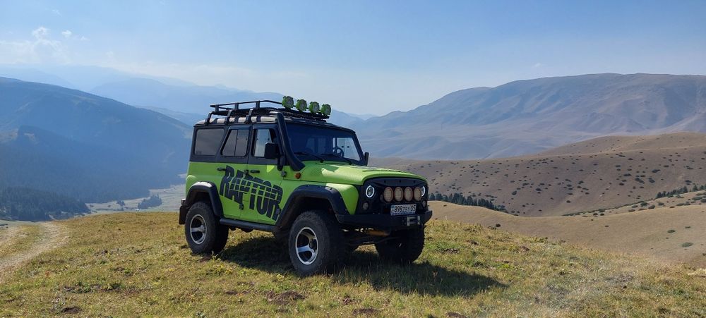 УАЗ  Хантер          .