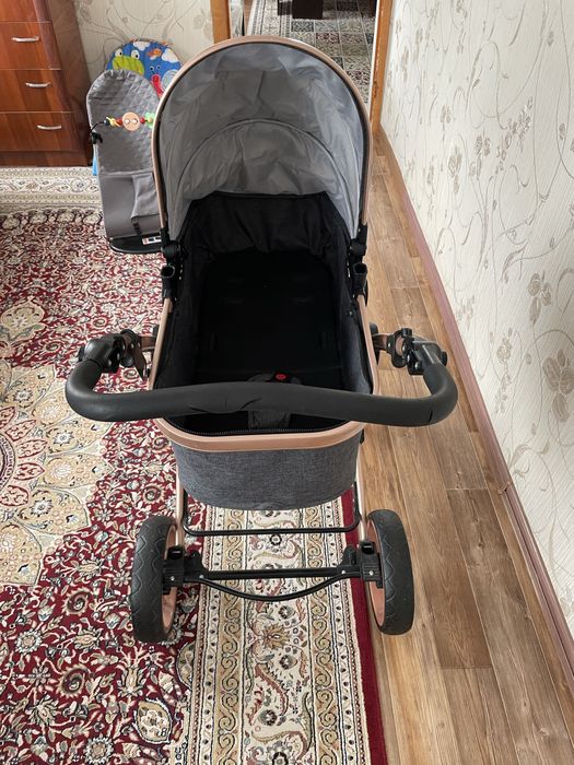 Продам коляску