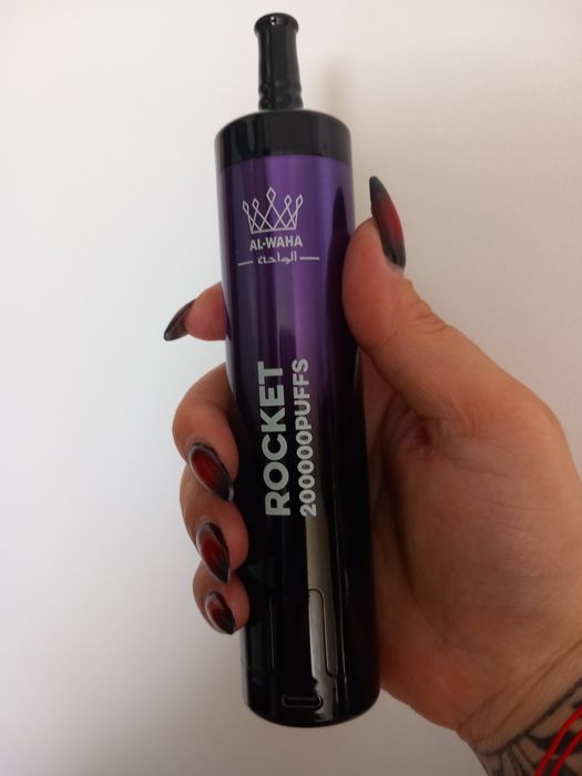 AL-WAHA Rocket 200k-  Vape tip țigară electronică cu arome de shisha, fum dens,carcasă de aluminiu

• Produse 100% originale, sigilate
• Până la 2