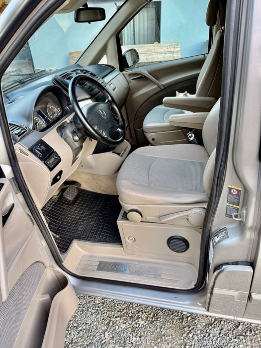 MERCEDES-BENZ V-Class 0 — imagine 3