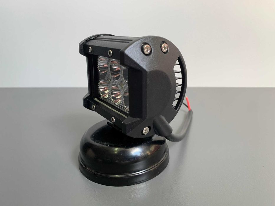 Proiector auto LED CREE 18W off road