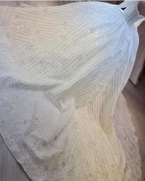 Булчинска рокля.