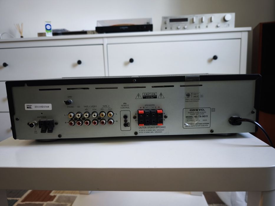 Amplificato/tunerr Onkyo  tx-9011