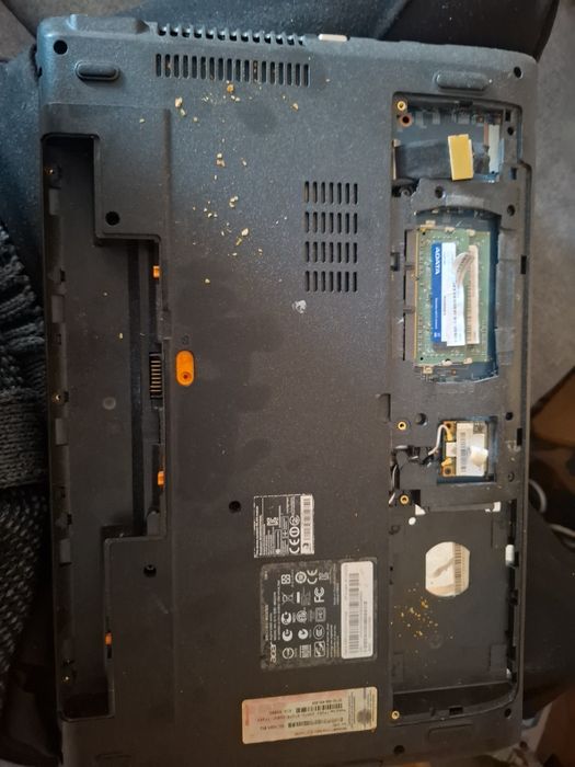 Продам 2 ноутбука