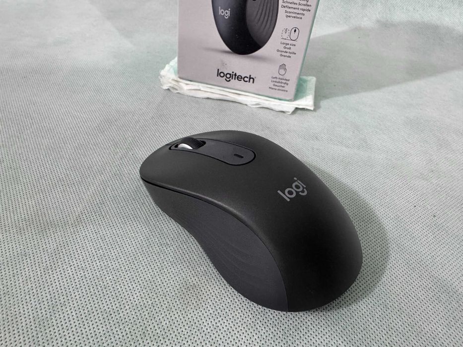 Мишка Logitech Signature M650L left  4000dpi