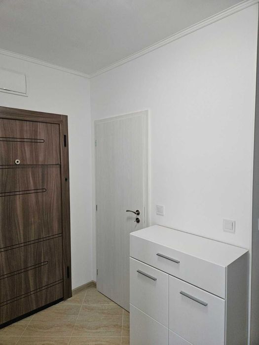 Тристаен апартамент - кв. Банишора