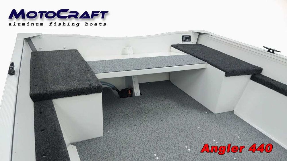 Barca pescuit MotoCraft Angler 440
