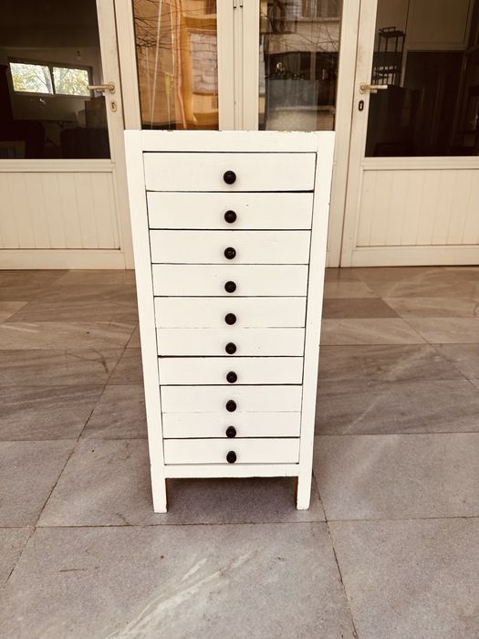 Шведски винтидж шкаф с 10 чекмеджета