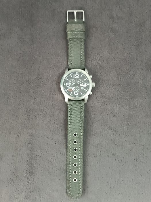 Ceas Citizen Eco-Drive cronograf stil militar