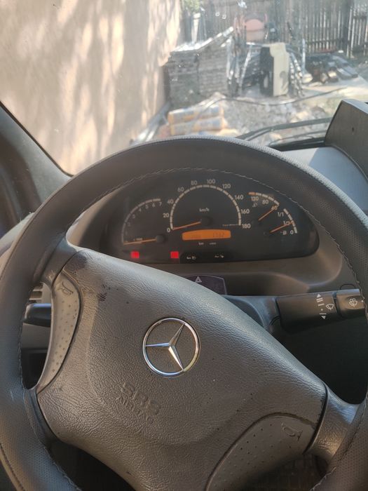 Mercedes sprinter