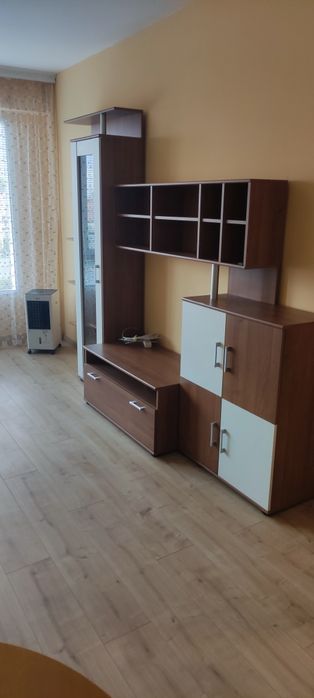 Давам под наем гарсионера