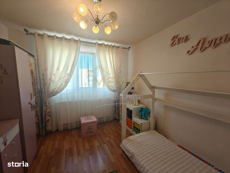 Apartament Superb PLopeni