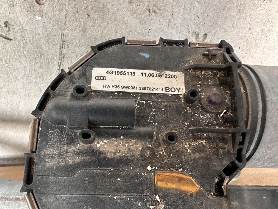 Моторче предни чистачки ауди а6 а7 / audi a6 a7