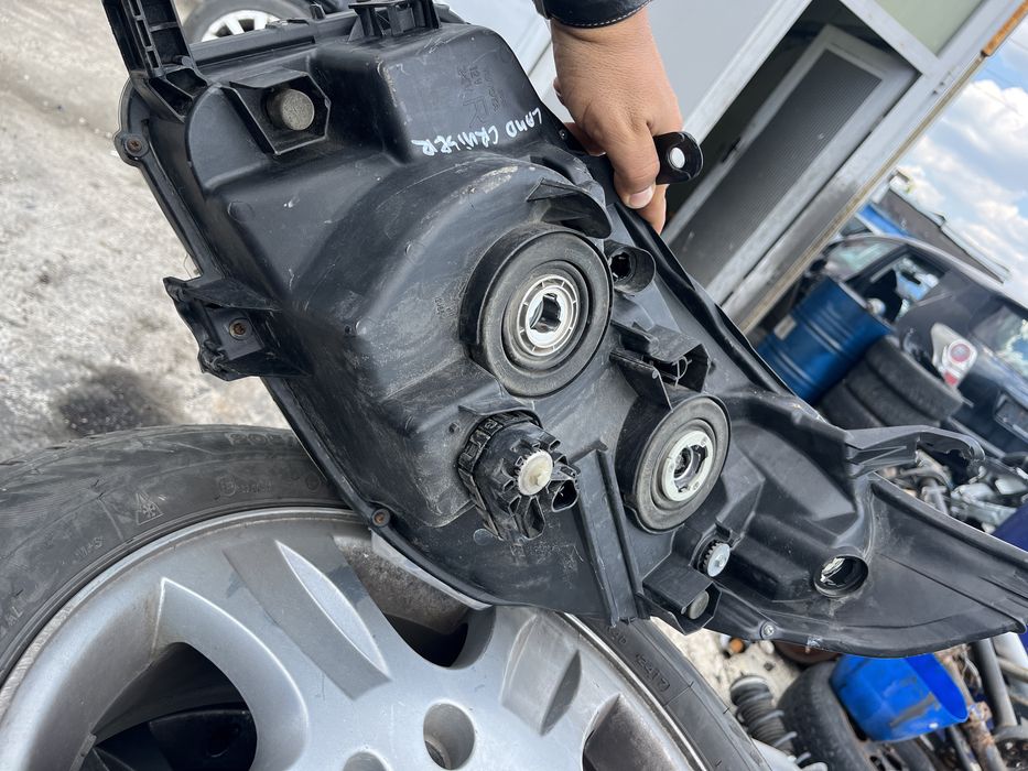 Фар Toyota Land Cruiser десен