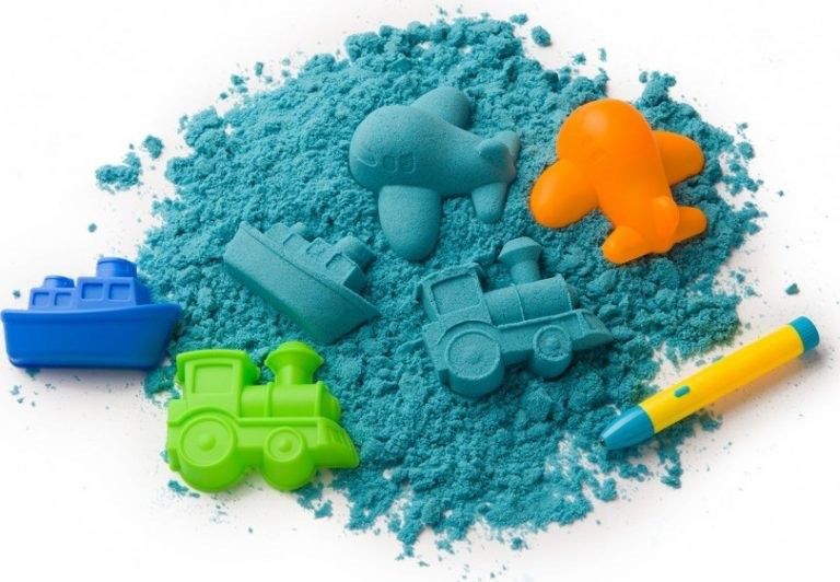 Кинетический песок 2 кг + формочки + бассейн kinetic sand