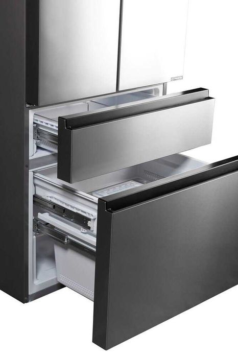 Френски хладилник HISENSE RF540N4SBI2