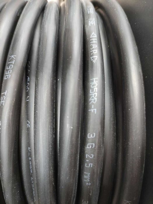 Макара с кабел 3х2.5 Гумиран