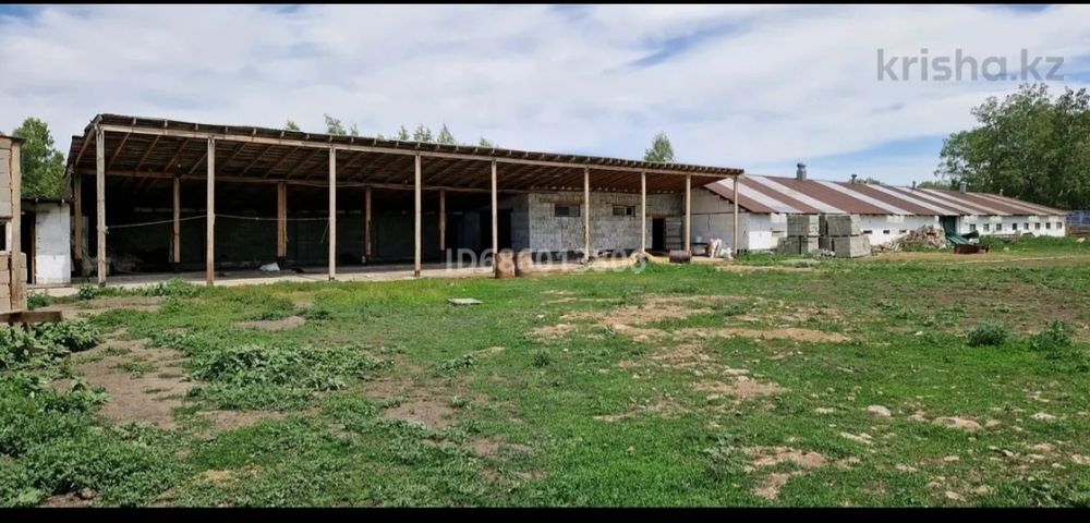 Продам животноводческую базу