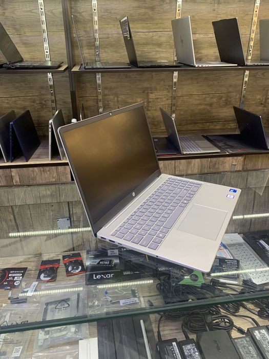 HP Laptop G10 15.6