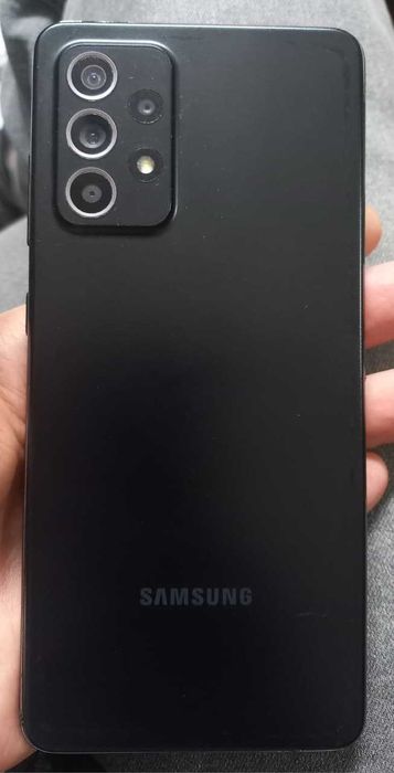 смартфон Samsung Galaxy A52