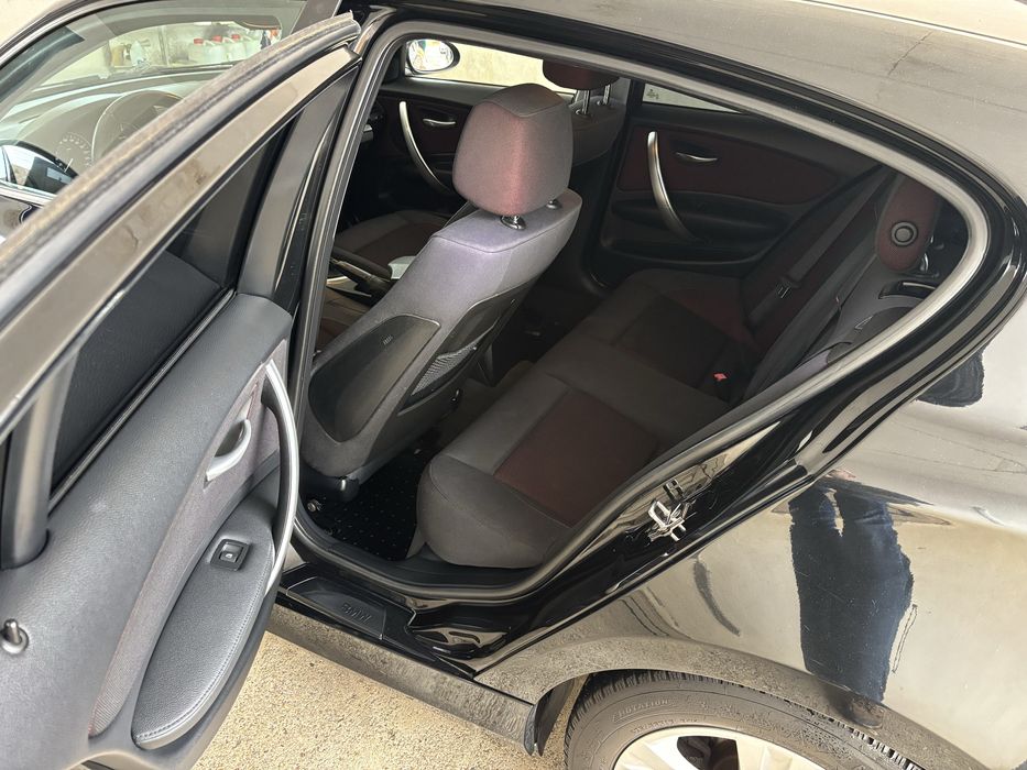 BMW seria 1 E87 116d an 2010 cu 206mii km IMPECABIL