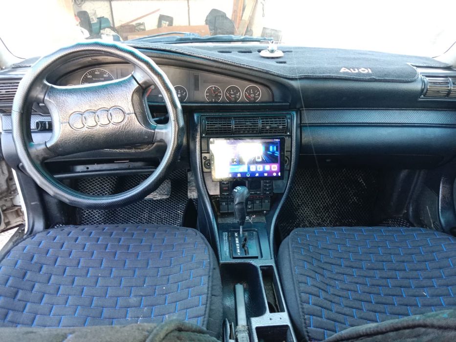 Ауди С4, автомат,обем:2/6