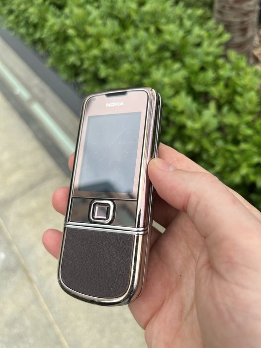 Nokia 8800 saphire art