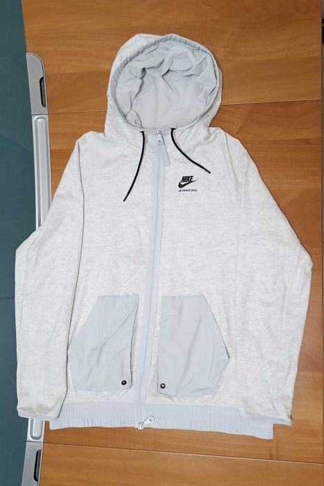 Nike international-Много Запазено