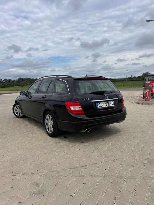MERCEDES-BENZ C-Class 2012 — imagine 3